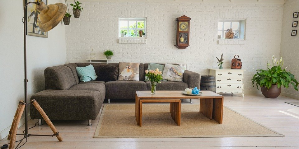 5 Budget Tips for Decorating Your First Home or Apartment
