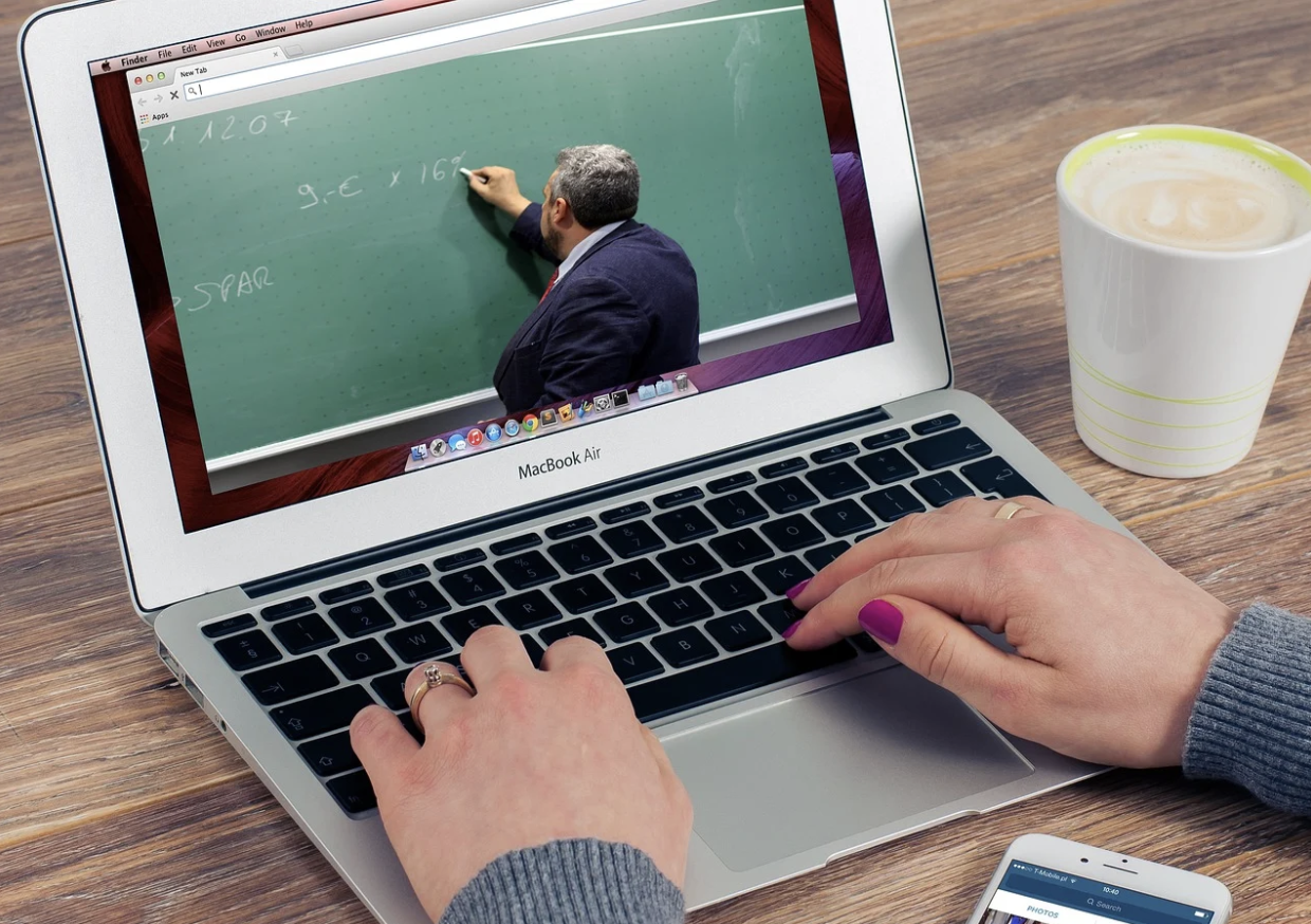 Helping Students Transition into a Remote Learning Environment